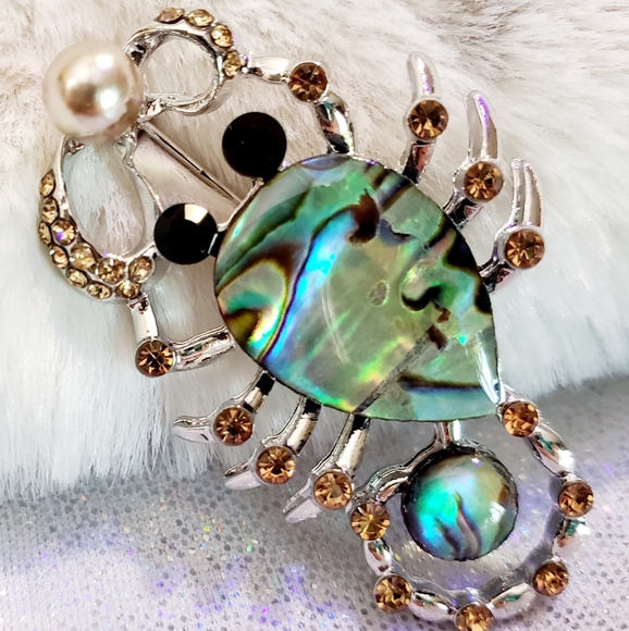 Orange crystal abalone inlay scorpion brooch - Picture 4 of 12